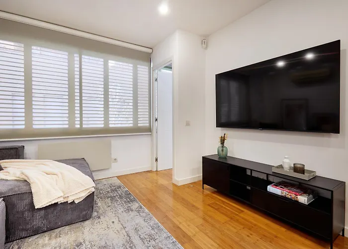 Cozy Iii - Les Corts